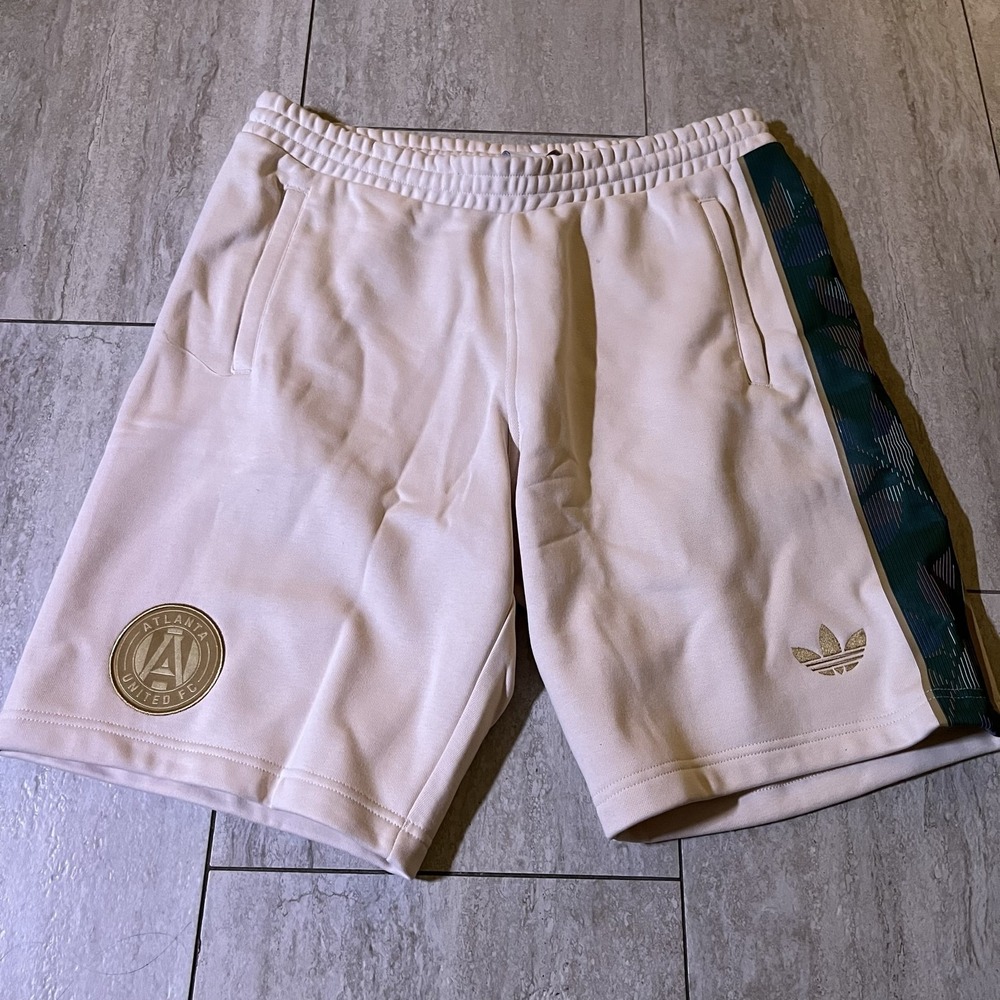 Atlanta United FC Shorts Mens Large Beige MLS Soccer Adidas Originals JY7898